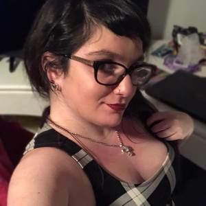 Meet your Posher, Joley